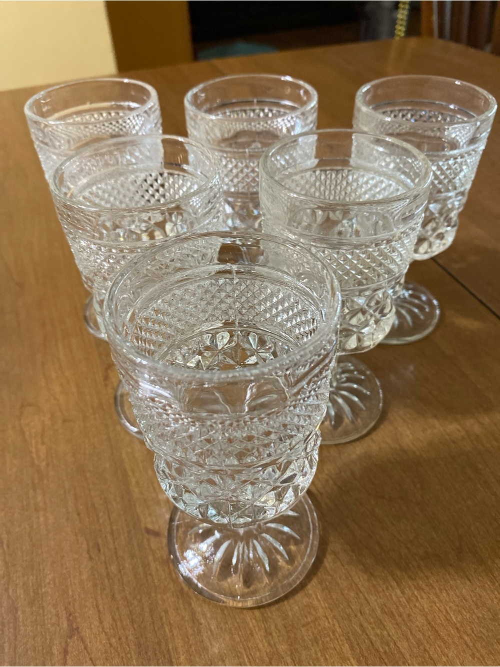 Vintage Anchor Hocking Wexford Claret Wine Glasses set of 6